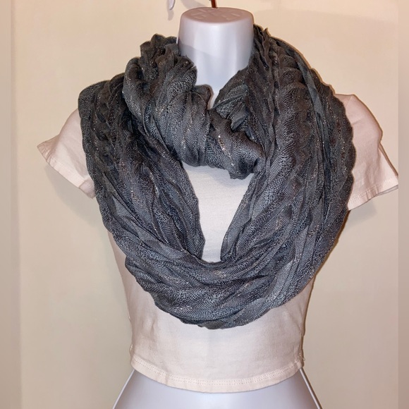 scarf - Picture 2 of 3